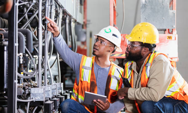 Best Electrical Installation Contractor  in North Chicago, IL