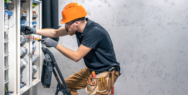 Best Residential Electrician Services  in North Chicago, IL